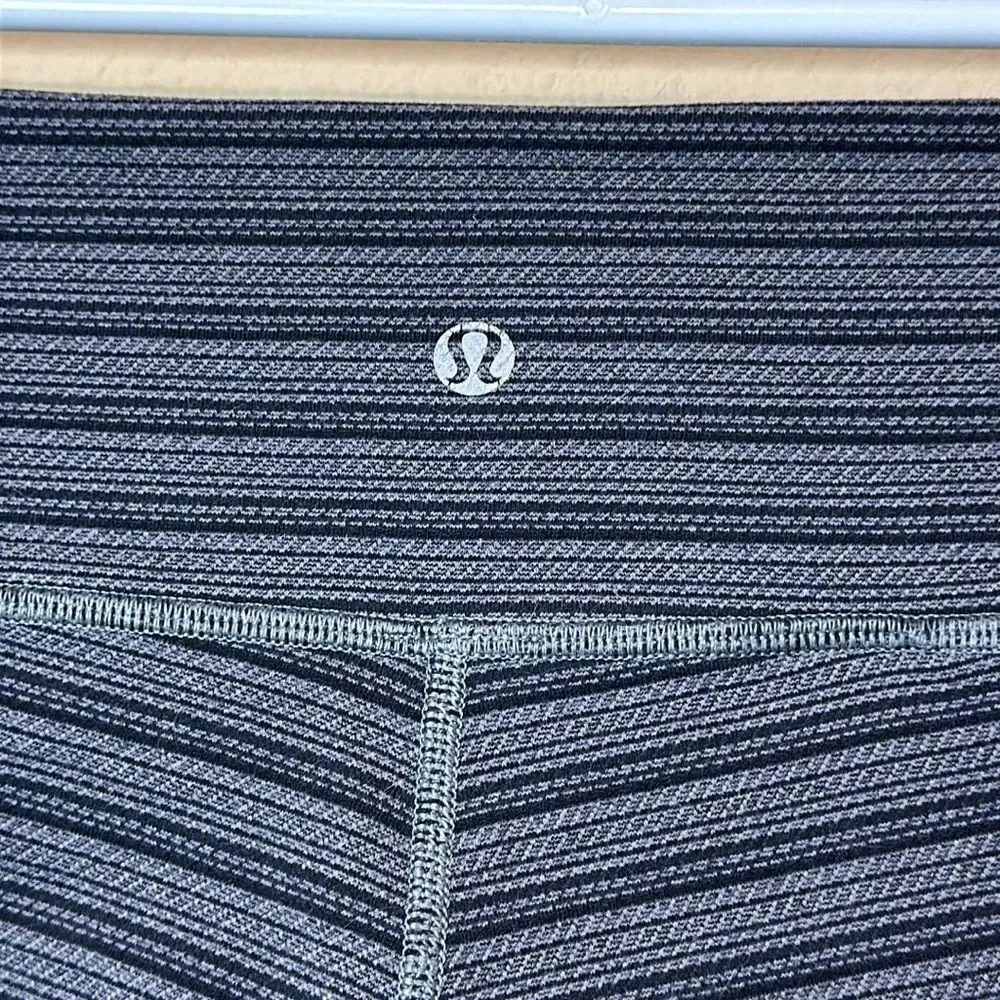 Lululemon Wunder Under Cropped Gray Black Striped Leggings Tights Womens Size 12